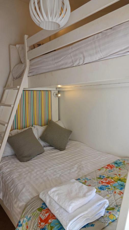 Merchants Rest Дартмаут Экстерьер фото